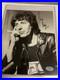 Autographed-Bill-Wyman-8x10-Cigarette-Photo-PSA-Signed-Auto-Rolling-Stones-01-xveq