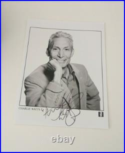 Charlie Watts (+) Rolling Stones, Original Signed Photo 20x25 cm Charlie Watts (+) Rolling Stones, Original Signed Photo 20x25 cm