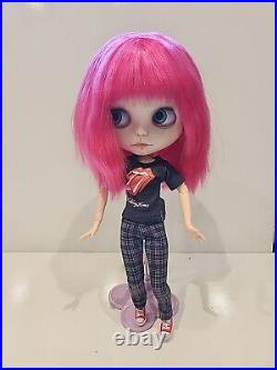 Custom Blythe Factory Doll OOAK Beautiful Doll Carved Face Rolling Stones