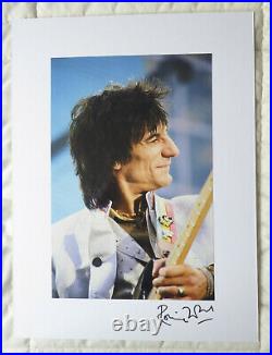 RON RONNIE WOOD OF ROLLING STONES original hand signed mounted photo 12 x 8 in