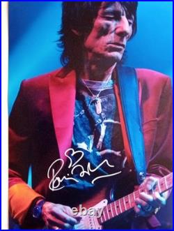 RONNIE WOOD ROLLING STONES Genuine signed 12X8 PHOTO THE World's BEST ROCK BAND