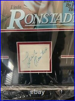 Rock and Roll LINDA RONSTADT AUTOGRAPH and framed Rolling Stones Cover PSA/DNA