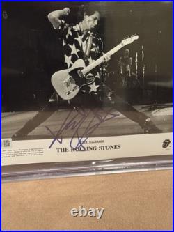 Rolling Stones 8 x 10 Photo signed Autographed By Keith Richards Beckett Slab