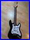 Rolling-Stones-signed-Strat-guitar-All-members-during-Mick-Taylor-line-up-01-luls