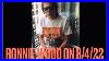 Ronnie-Wood-Thanks-His-Fans-U0026-Signs-Autographs-On-8-4-22-01-hws