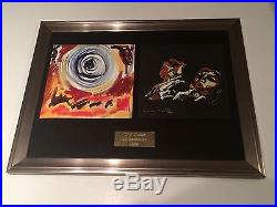 Signed/autographed Ronnie Wood Lucky Man Framed 7 Presentation. Rolling Stones