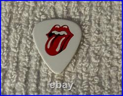 The Rolling Stones Chuck Leavell Guitar Pick 2019 Tour & Signed Index Card Rare