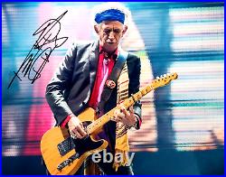 The Rolling Stones KEITH RICHARDS Personally Autographed/Signed Photo (8X10)