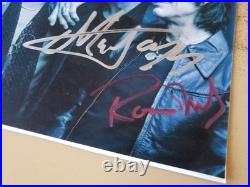 VINTAGE HAND SIGNED EXCELLENT PHOTO ALL 4 MEMBERS ROLLING STONES 8 by 10 PHOTO VINTAGE HAND SIGNED EXCELLENT PHOTO ALL 4 MEMBERS ROLLING STONES 8 by 10 PHOTO